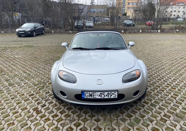 Mazda MX-5 cena 33000 przebieg: 197000, rok produkcji 2006 z Rumia małe 466